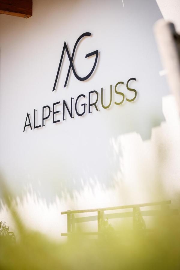 Alpengruss Lägenhet Innichen Exteriör bild